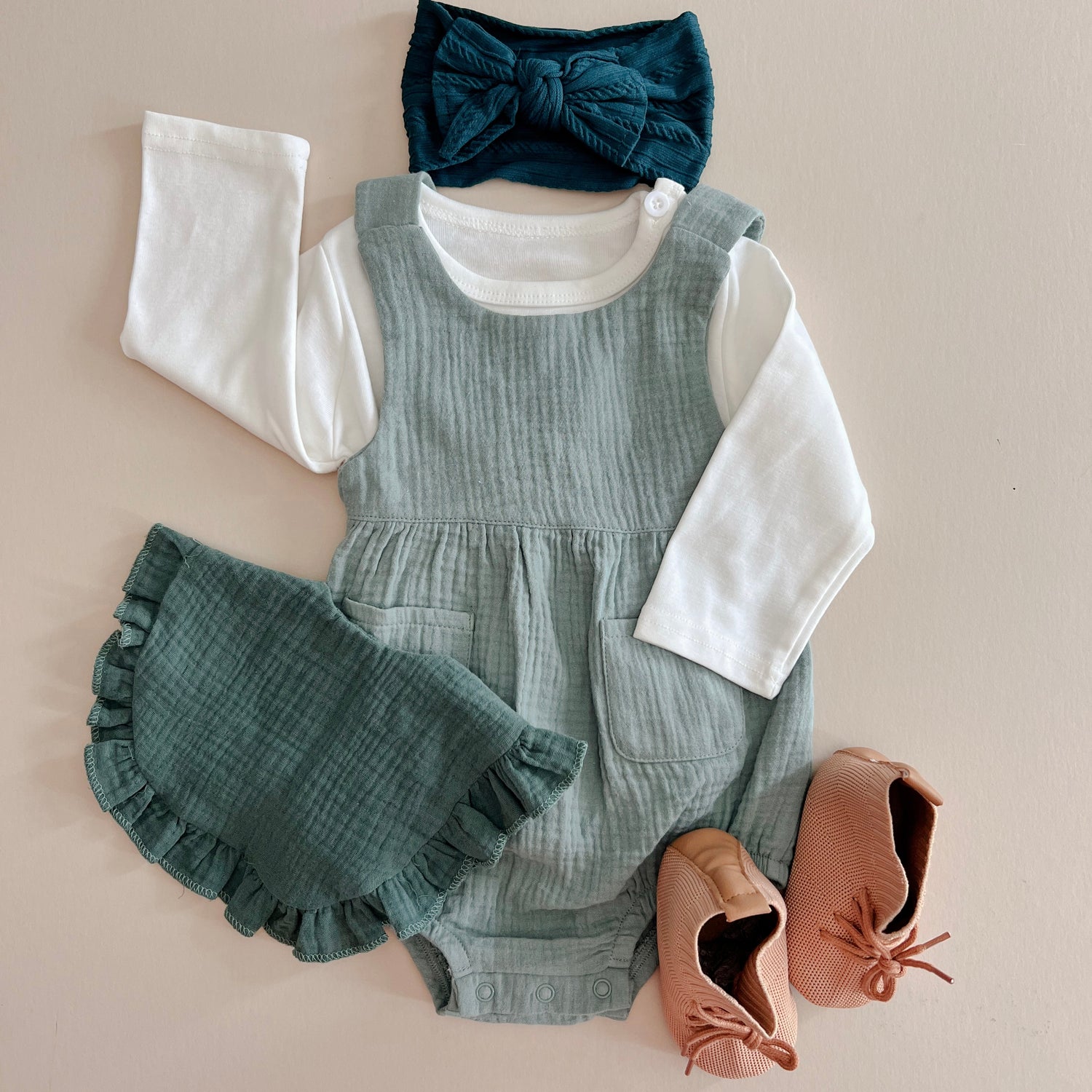 Baby Outfit 2