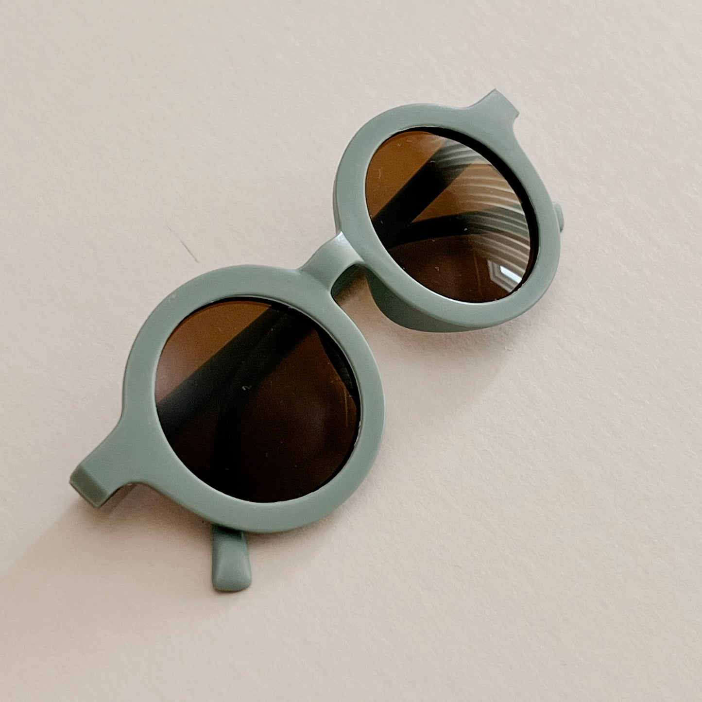 Sage Retro Sunnies